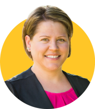 Portrait of Amylou Dueck.